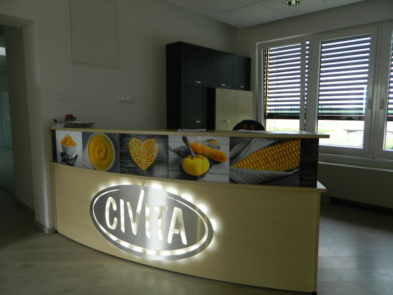 recepciós pult képe